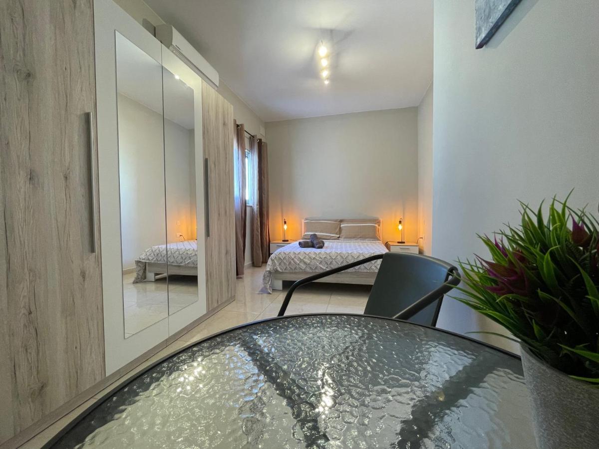 Verdi Apartment - Spacious Modern Apartment, Close To Valletta Santa Vennera Esterno foto